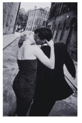 Her Kiss, SoHo, NYC Wall Art | 14 x 11 Fine Art Print