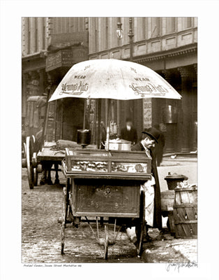 Framed Art Pretzel Vendor, Duane Street, Manhattan, 1918 by Merlis Collection